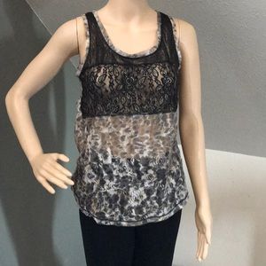 😍super cute sheer tank😍